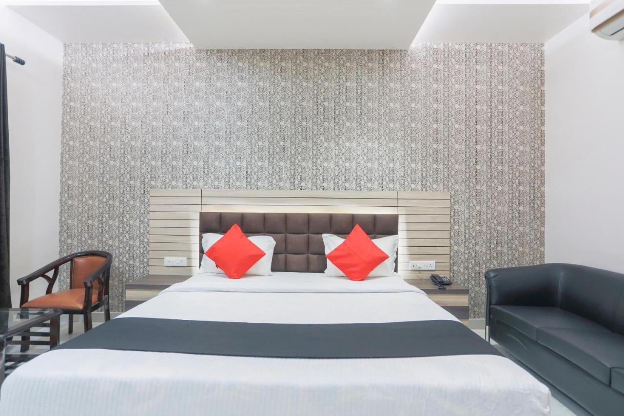 Capital O 69415 Green View Resort Alīgarh Dış mekan fotoğraf