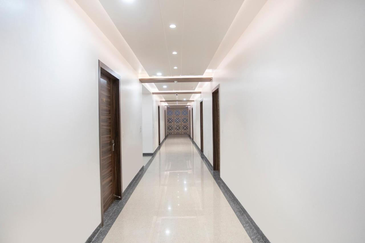 Capital O 69415 Green View Resort Alīgarh Dış mekan fotoğraf